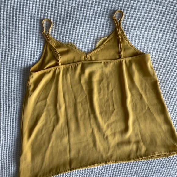 DECJUBA Yellow Top from Australia - Picture 3 of 4